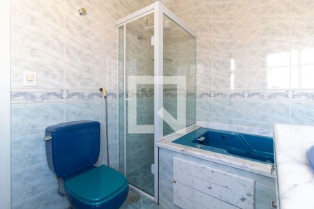 Casa para alugar com 193m², 3 quartos e 2 vagasBanheiro da Suíte 2 e 3