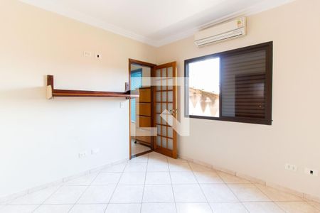 Casa para alugar com 193m², 3 quartos e 2 vagasSuíte 3