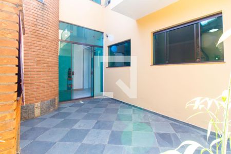 Casa para alugar com 193m², 3 quartos e 2 vagasChurrasqueira