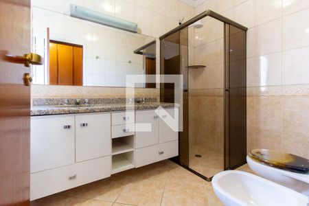 Casa para alugar com 193m², 3 quartos e 2 vagasBanheiro da Suíte