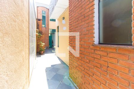 Casa para alugar com 193m², 3 quartos e 2 vagasCorredor Lateral