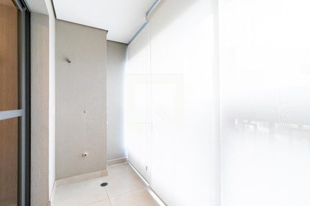 Studio para alugar com 22m², 0 quarto e sem vaga Studio para alugar com 22m², 0 quarto e sem vagaVaranda