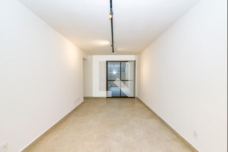 Apartamento à venda com 102m², 2 quartos e 2 vagasSala