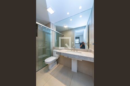 Apartamento à venda com 102m², 2 quartos e 2 vagasBanheiro da Suíte 2