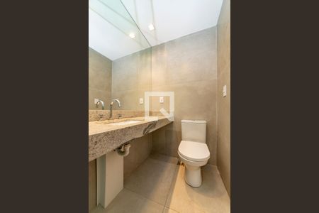 Apartamento à venda com 102m², 2 quartos e 2 vagasBanheiro da Suíte 1