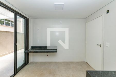 Apartamento à venda com 102m², 2 quartos e 2 vagasCozinha