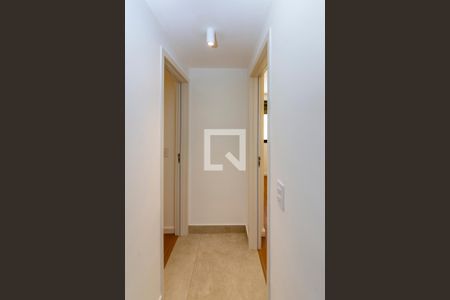 Apartamento à venda com 102m², 2 quartos e 2 vagasCorredor