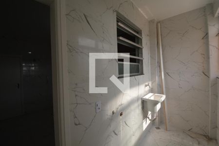 Apartamento à venda com 86m², 2 quartos e 1 vagaÁrea de Serviço