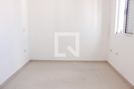 Quarto 2 de apartamento para alugar com 2 quartos, 49m² em Jardim Miriam, São Paulo
