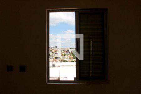 Vista do Quarto 2 de apartamento para alugar com 2 quartos, 49m² em Jardim Miriam, São Paulo