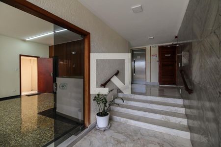 Apartamento à venda com 170m², 3 quartos e 1 vaga Apartamento à venda com 170m², 3 quartos e 1 vagaHall de entrada