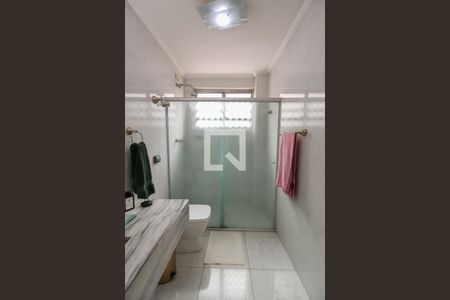 Apartamento à venda com 170m², 3 quartos e 1 vaga Apartamento à venda com 170m², 3 quartos e 1 vagaBanheiro