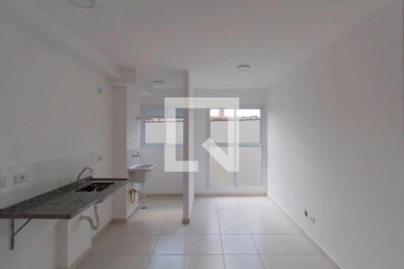 Sala e Cozinha Integrada  de apartamento para alugar com 1 quarto, 34m² em Vila Guilhermina, São Paulo