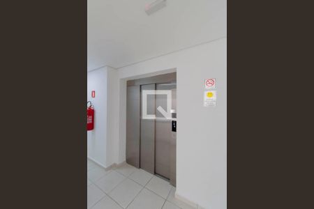 Apartamento para alugar com 40m², 1 quarto e sem vaga Apartamento para alugar com 40m², 1 quarto e sem vagaÁrea Comum - Elevador