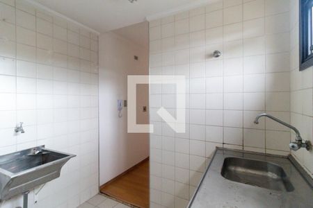 Cozinha de kitnet/studio para alugar com 1 quarto, 30m² em Vila São José, São Paulo