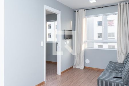 Sala de apartamento para alugar com 2 quartos, 37m² em Vila das Bandeiras, Guarulhos