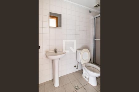 Banheiro de apartamento para alugar com 1 quarto, 26m² em Vila São José, São Paulo