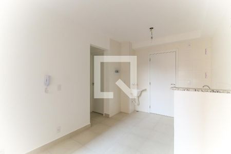 Sala/Cozinha de apartamento para alugar com 2 quartos, 33m² em Itaquera, São Paulo