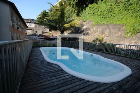 Apartamento para alugar com 130m², 2 quartos e 1 vagaÁrea comum - Piscina
