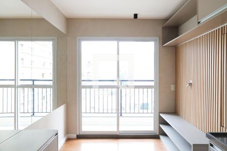 Sala de kitnet/studio para alugar com 1 quarto, 28m² em República, São Paulo