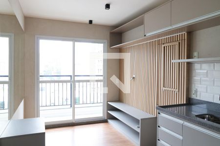 Sala de kitnet/studio para alugar com 1 quarto, 28m² em República, São Paulo