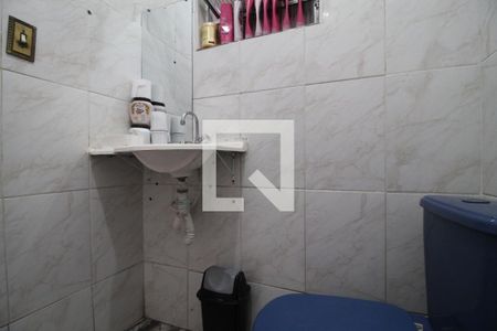 Casa à venda com 90m², 3 quartos e 2 vagasBanheiro de serviço