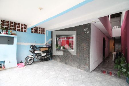 Casa à venda com 90m², 3 quartos e 2 vagasGaragem