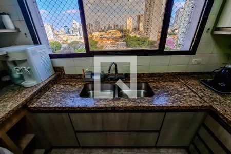 Apartamento à venda com 175m², 4 quartos e 3 vagascozinha