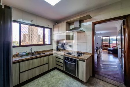 Apartamento à venda com 175m², 4 quartos e 3 vagascozinha
