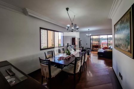 Apartamento à venda com 175m², 4 quartos e 3 vagassala