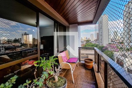 Apartamento à venda com 175m², 4 quartos e 3 vagasvaranda