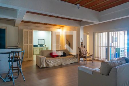 Casa à venda com 380m², 4 quartos e 4 vagasSalão