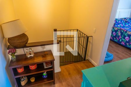 Casa à venda com 380m², 4 quartos e 4 vagasCorredor