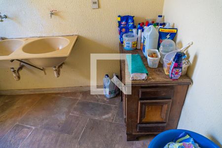 Casa à venda com 380m², 4 quartos e 4 vagasÁrea de Serviço