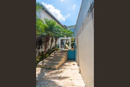 Casa à venda com 380m², 4 quartos e 4 vagasQuintal