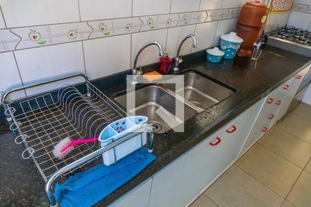 Casa à venda com 380m², 4 quartos e 4 vagasCozinha