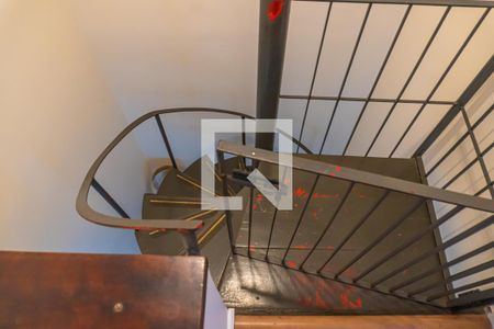 Casa à venda com 380m², 4 quartos e 4 vagasCorredor