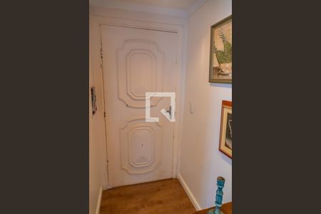 Casa à venda com 380m², 4 quartos e 4 vagasSala