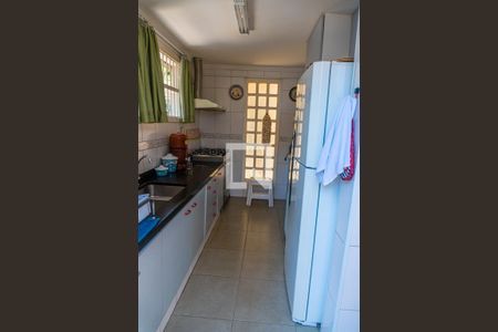 Casa à venda com 380m², 4 quartos e 4 vagasCozinha