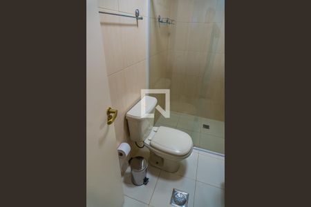 Casa à venda com 380m², 4 quartos e 4 vagasBanheiro Social