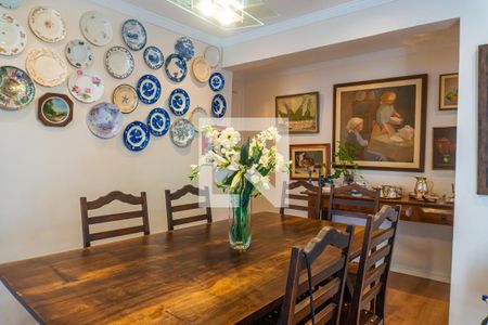 Casa à venda com 380m², 4 quartos e 4 vagasSala