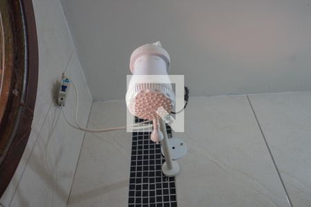 Casa à venda com 179m², 2 quartos e 5 vagasChuveiro