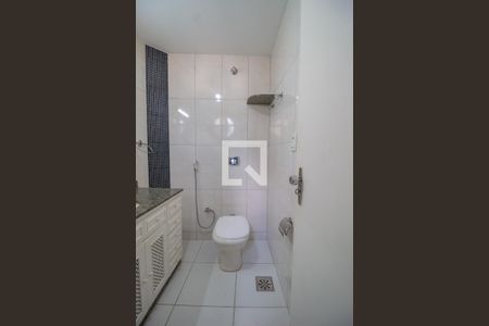 Casa à venda com 179m², 2 quartos e 5 vagasBanheiro 1
