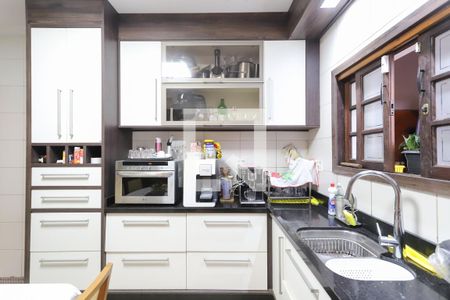 Casa para alugar com 156m², 3 quartos e 4 vagas Casa para alugar com 156m², 3 quartos e 4 vagasCozinha