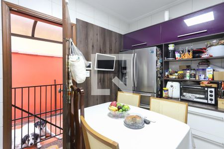 Casa para alugar com 156m², 3 quartos e 4 vagas Casa para alugar com 156m², 3 quartos e 4 vagasCozinha