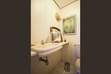 Lavabo de apartamento à venda com 3 quartos, 140m² em Lar São Paulo, São Paulo