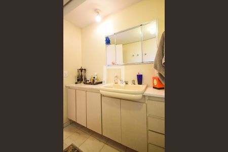 Apartamento à venda com 140m², 3 quartos e 2 vagasBanheiro suíte