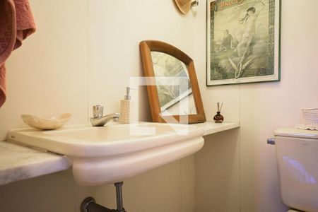 Lavabo de apartamento à venda com 3 quartos, 140m² em Lar São Paulo, São Paulo