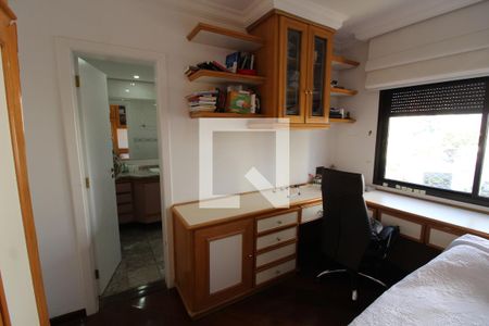Apartamento para alugar com 187m², 3 quartos e 3 vagasSuite 2