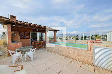 Apartamento à venda com 120m², 2 quartos e 2 vagas Apartamento à venda com 120m², 2 quartos e 2 vagasCobertura